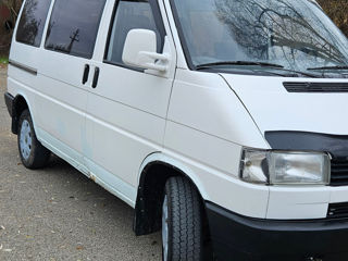 Volkswagen Transporter foto 3