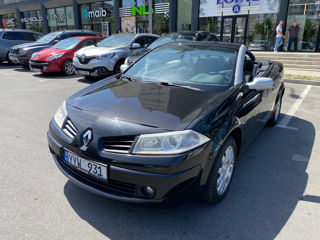 Renault Megane foto 2