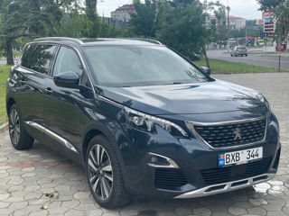 Peugeot 5008 foto 2