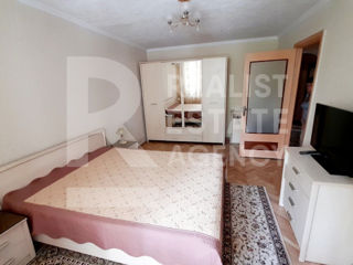 Apartament cu 3 camere, 75 m², Centru, Chișinău