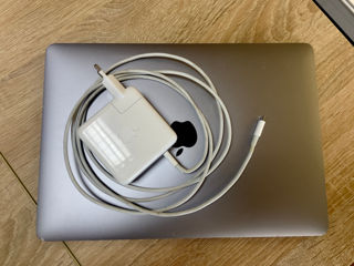 Apple MacBook Pro 13" 2020 A2251 Space Grey 16GB Ram 1TB SSD foto 6
