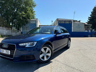 Audi A4 foto 0