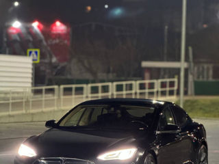 Tesla Model S foto 8