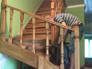Деревянные лестницы для дома и дачи.Есть хорошие скидки! foto 4