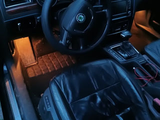 Skoda Superb foto 4