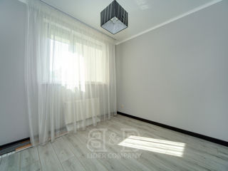 Apartament cu 2 camere, 114 m², Botanica, Chișinău foto 17