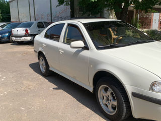 Skoda Octavia foto 2