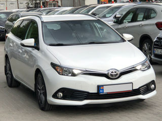 Toyota Auris foto 4