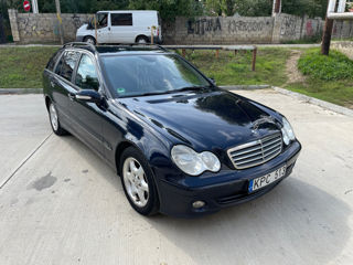 Mercedes E-Class foto 5