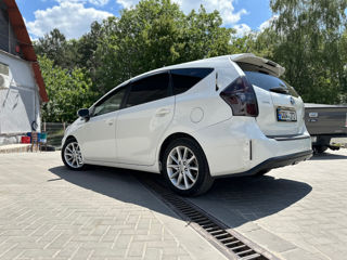 Toyota Prius + foto 4