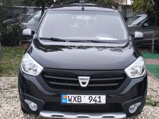 Dacia Lodgy