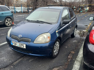 Toyota Yaris foto 4