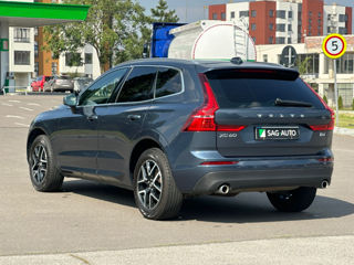 Volvo XC60 foto 2