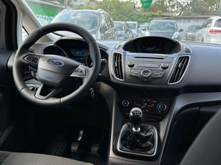 Ford Grand C-MAX foto 11