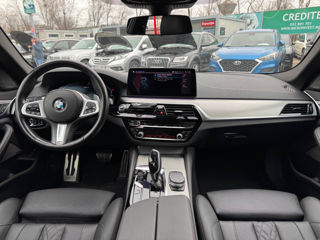 BMW 5 Series foto 8