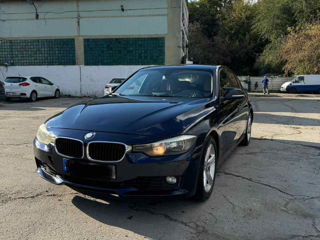 BMW 3 Series foto 2