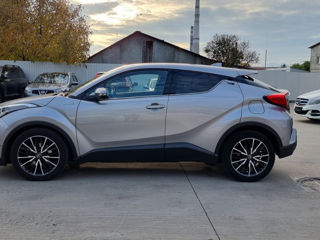 Toyota C-HR foto 3