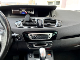 Renault Scenic foto 5