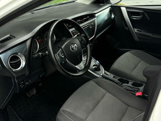 Toyota Auris foto 6