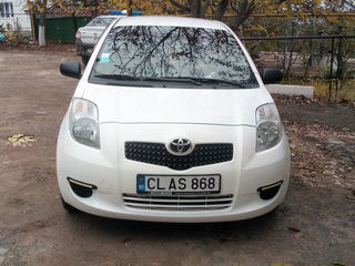 Toyota Yaris foto 3