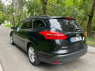 Ford Focus foto 4