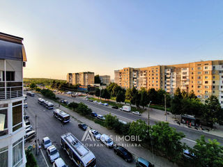 Bloc Nou! Buiucani, bd. Alba Iulia, 4 camere + living. Euroreparație! foto 12