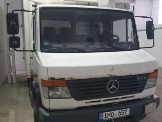 Mercedes Vario 813D foto 2