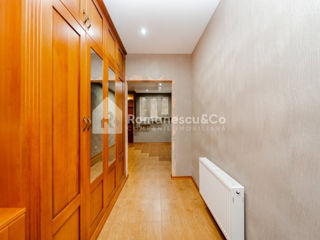 Apartament cu 3 camere, 108 m², Buiucani, Chișinău foto 18