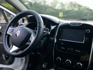 Renault Clio foto 7