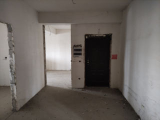 Apartament cu 3 camere, 95 m², Centru, Comrat foto 2