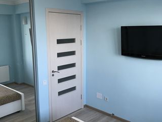 Apartament cu 2 camere mobilat.pe termen indelungat!!! foto 1