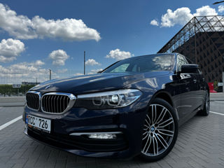 BMW 5 Series foto 2