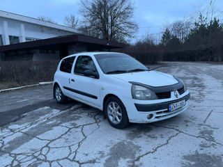 Renault Clio foto 4