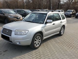 Subaru Forester foto 1