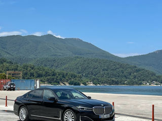 BMW 7 Series foto 2