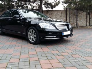 Mercedes S class long. Automobil de lux pentru orice solemnitati si ocazii.Reduceri!!! foto 3