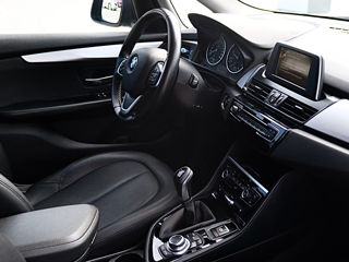 BMW 2 Series foto 12