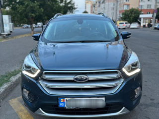 Ford Kuga foto 3