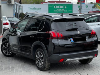 Peugeot 2008 foto 5