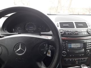 Mercedes E Class foto 4