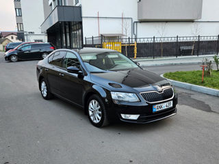 Skoda Octavia foto 2