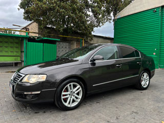 Volkswagen Passat foto 4