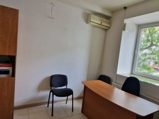 Apartament cu 2 camere, 60 m², Centru, Chișinău foto 5