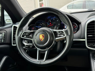 Porsche Cayenne foto 8