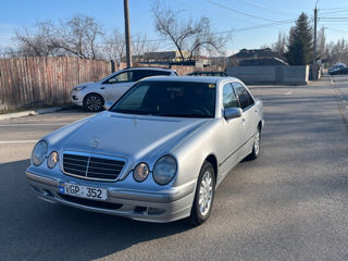 Mercedes E-Class