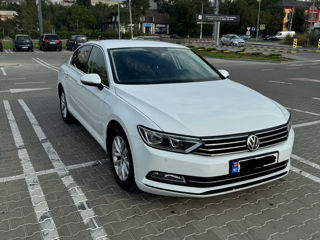 Volkswagen Passat foto 3