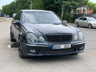 Mercedes E-Class foto 3