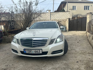 Mercedes E-Class foto 4