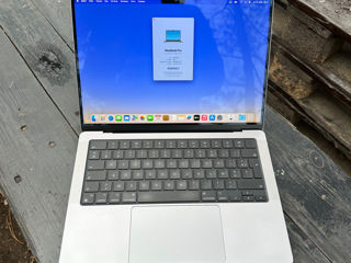 Новый Macbook Pro 14 M3 16gb/1tb в идеальном состоянии