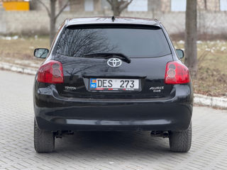 Toyota Auris foto 4